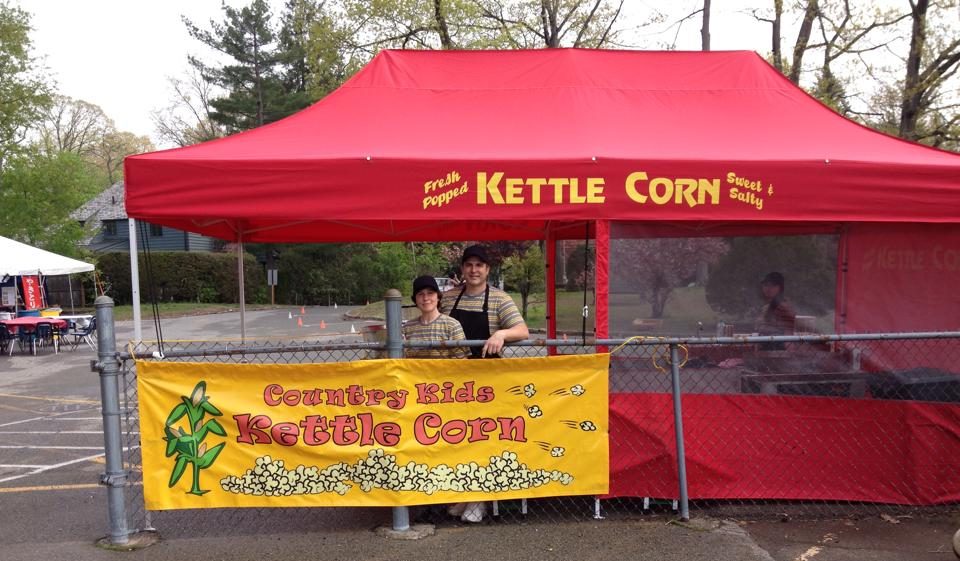 Levon & Deb - Country Kids Kettle Corn